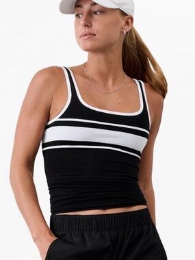 Athleta Renew Seamless Square
Neck Tank